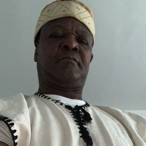 Meet your Posher, Adesoji